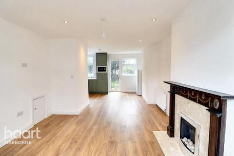 3 bedroom semi-detached house to rent, Thurlestone Road, Longbridge