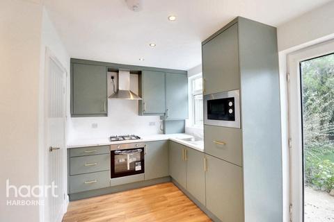 3 bedroom semi-detached house to rent, Thurlestone Road, Longbridge
