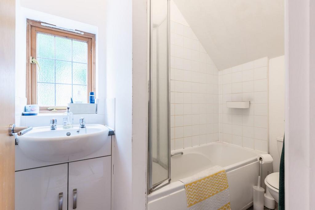 Bathroom-1.jpg