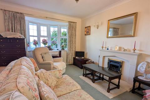 11 Blacksmith Row, Lytham St Annes, FY8 4UE
