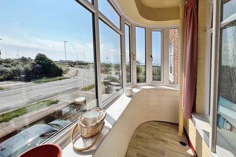3 bedroom apartment for sale, George V Avenue, Worthing, West Sussex