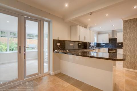 undefined, Lindisfarne, Abbotsgate, Tamworth