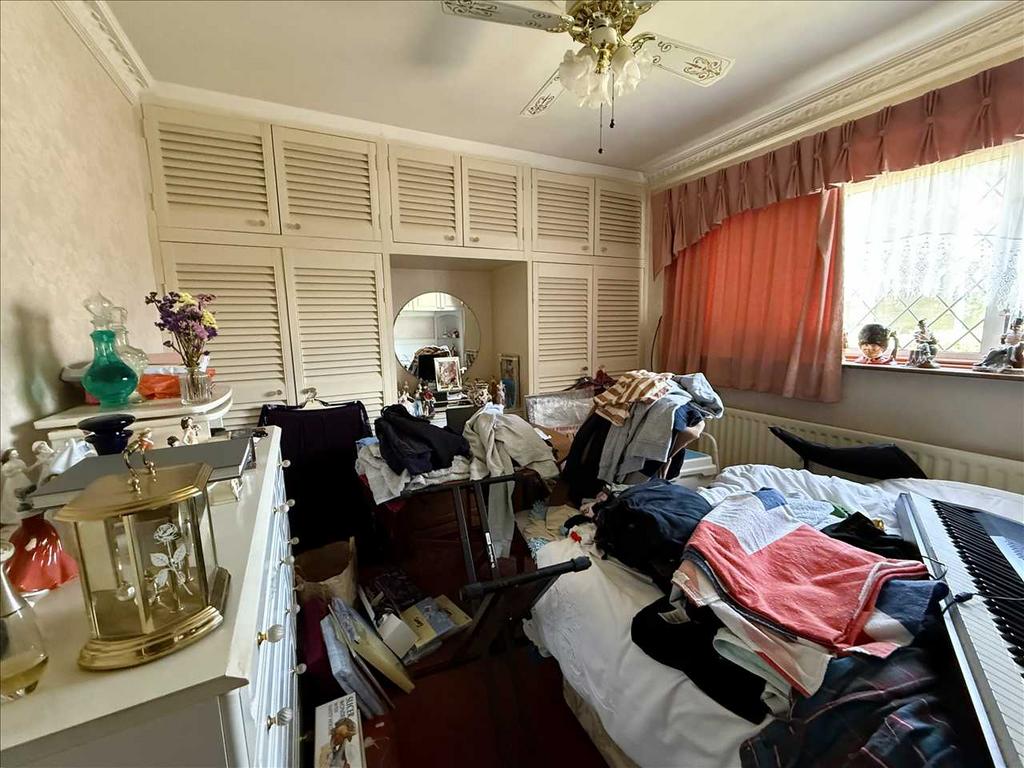 Bedroom One to Front