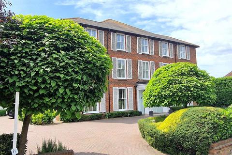 undefined, Newark Lane, Woking