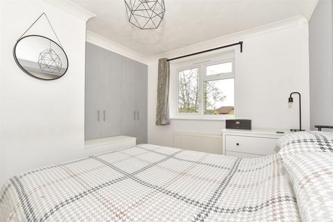 2 bedroom end of terrace house for sale, Jay Close, Nr Horsham RH13