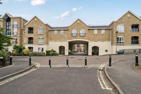 3 bedroom apartment for sale, Complins Close, The Waterways, Summertown