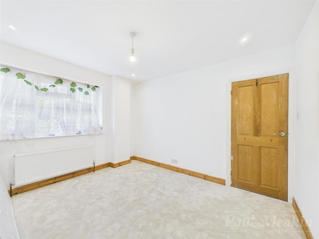 Bedroom 3.jpg