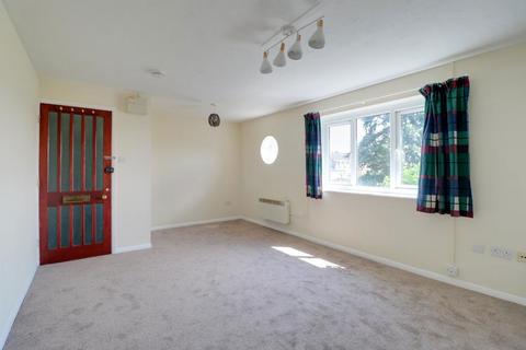 Studio to rent, Fakenham Drive, Bobblestock
