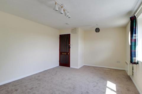 Studio to rent, Fakenham Drive, Bobblestock