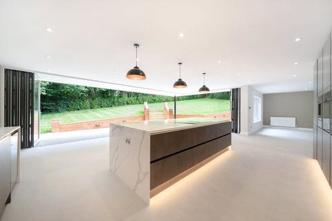 5 bedroom detached house for sale, Roefields Close, Hertfordshire HP3