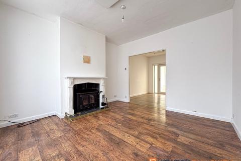 2 bedroom semi-detached house for sale, Marton Road, Newark NG24