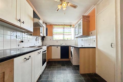294 Milwards, Harlow, CM19 4SN