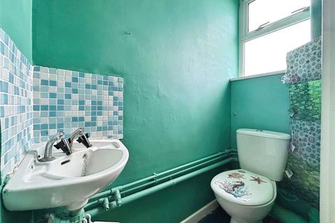 294 Milwards, Harlow, CM19 4SN