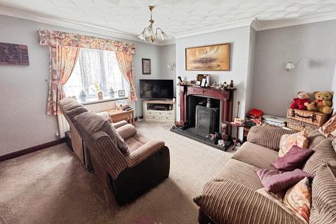20 Oakmoor Road, Moorends, Doncaster, DN8 4ND
