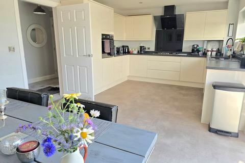 1 Canada Way, Bexhill-on-sea, TN39 4FL