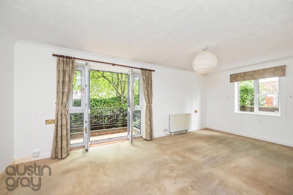 Nizells Avenue, The Vineries Flat 5-006 (Custom).J