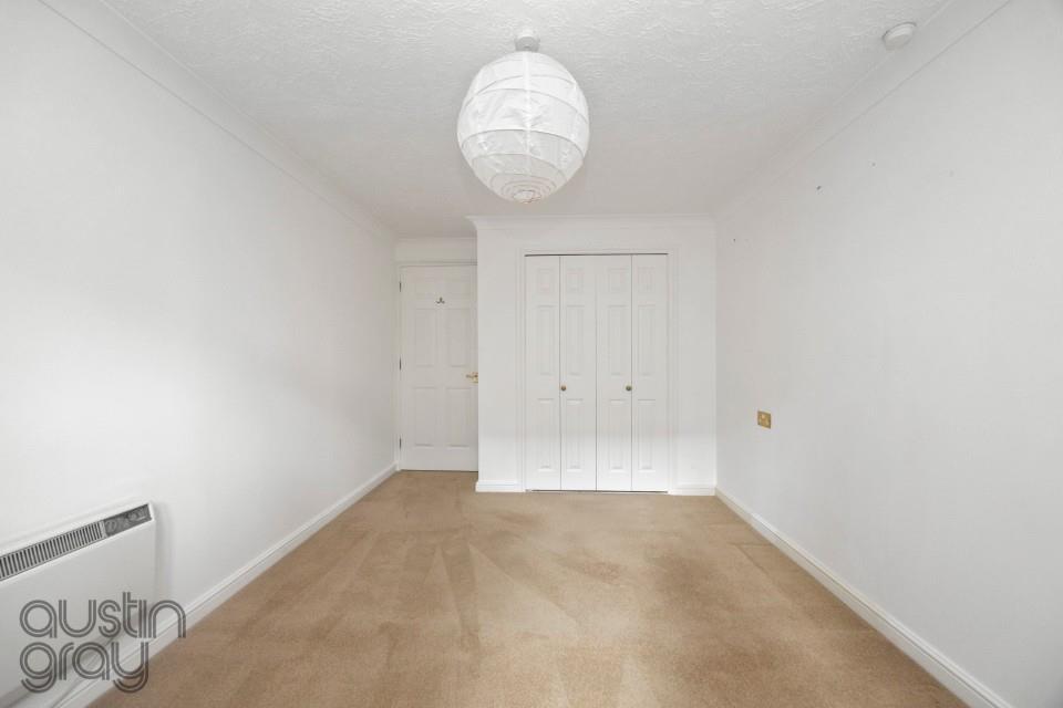 Nizells Avenue, The Vineries Flat 5-012 (Custom).J