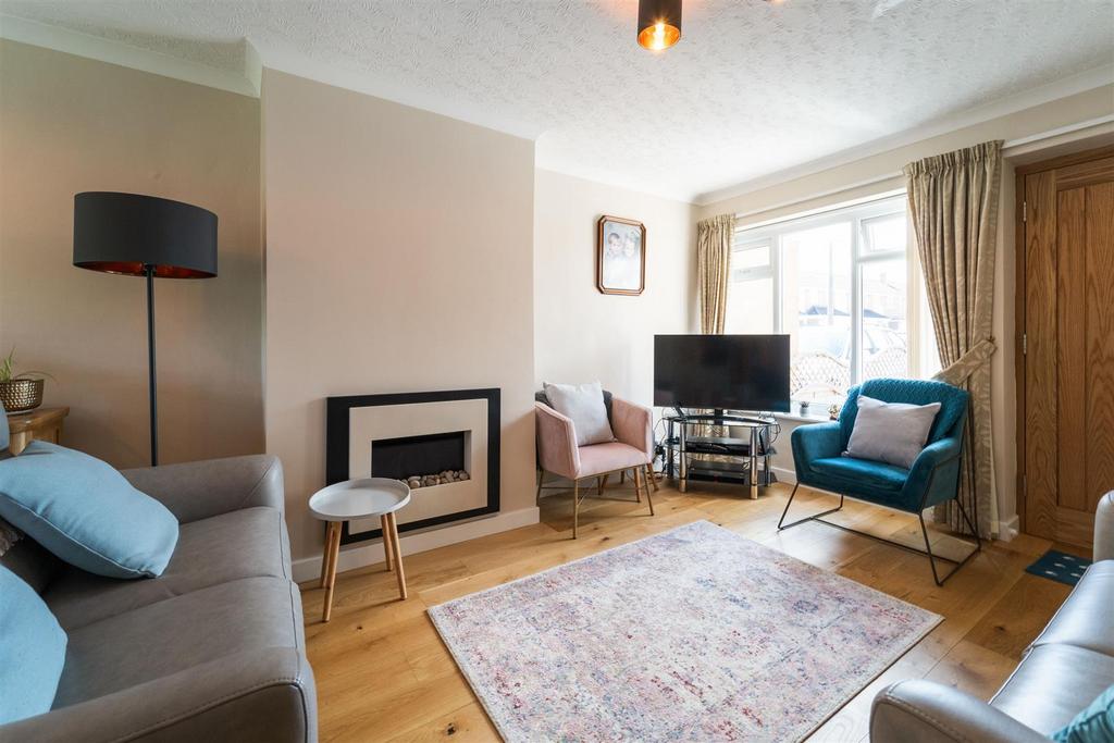 41 Mollington Crescent, Shirley, B90 3 RQ 14.jpg