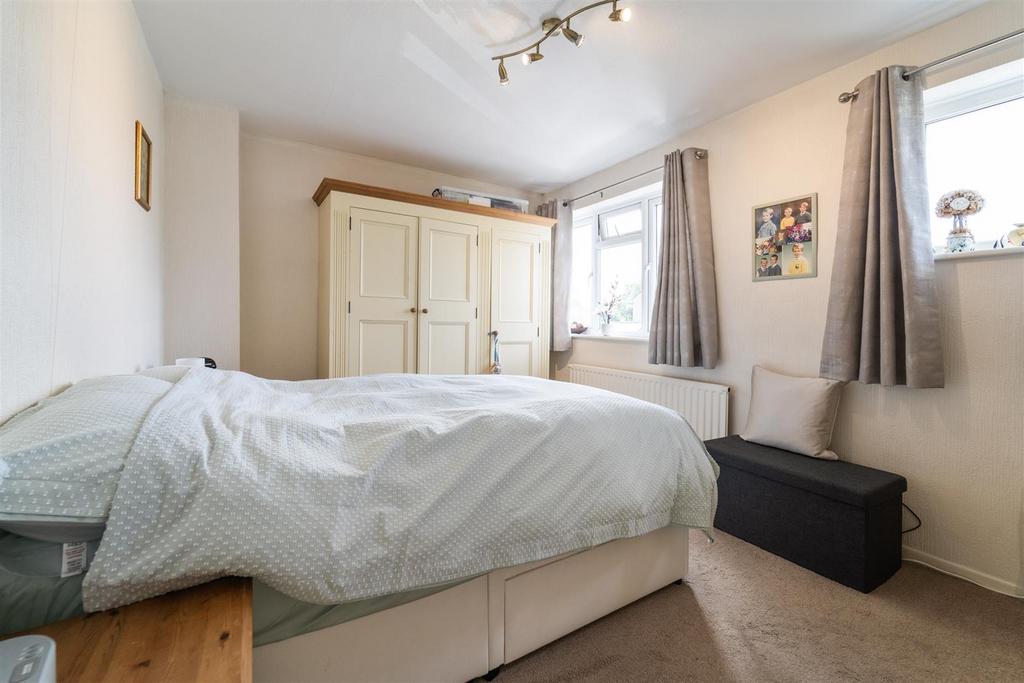 41 Mollington Crescent, Shirley, B90 3 RQ 7.jpg