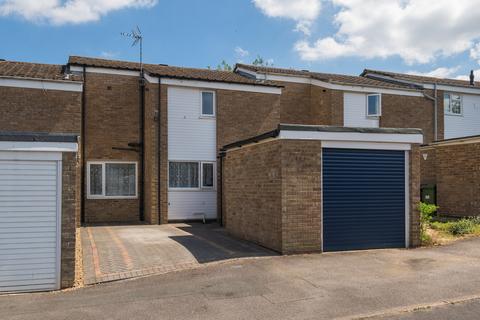 11 Cambrian Way, Basingstoke, RG22 5AH
