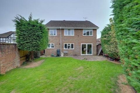 undefined, Grangely Close, Calcot, Reading