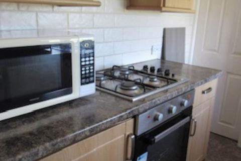 3 bedroom flat for sale, Birds Nest Road, Newcastle Upon Tyne NE6