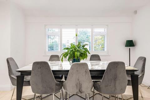 undefined, Camlet Way, Barnet
