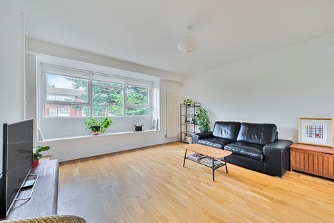 6 Watermill Close, Richmond, TW10 7UH