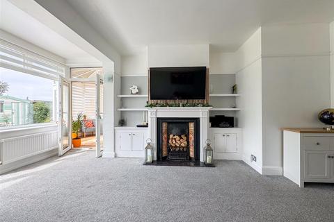 11 Boley Drive, Clacton-on-sea, CO15 6LA