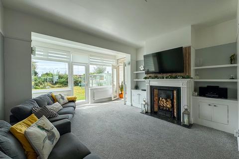 11 Boley Drive, Clacton-on-sea, CO15 6LA