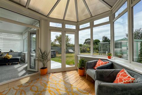 11 Boley Drive, Clacton-on-sea, CO15 6LA