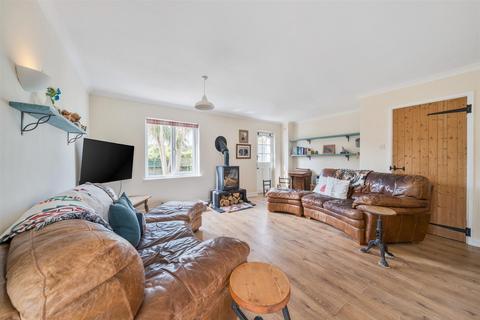 undefined, Braunton