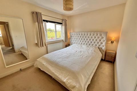 20 Abbeydale Close, Cheadle Hulme, Cheadle, SK8 6RD