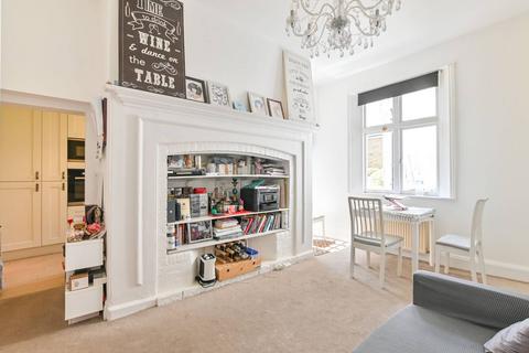 1 bedroom flat for sale, Mattock lane, Ealing, London, W5