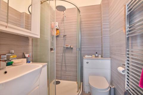 1 bedroom flat for sale, Mattock lane, Ealing, London, W5