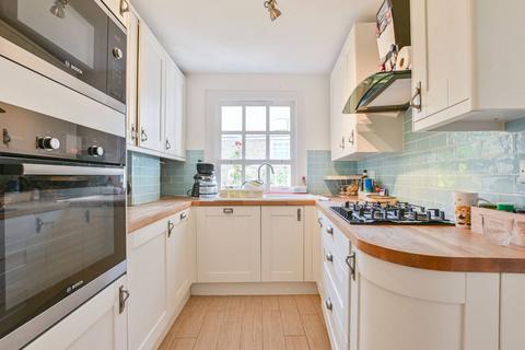 Mattock lane, Ealing, London, W5