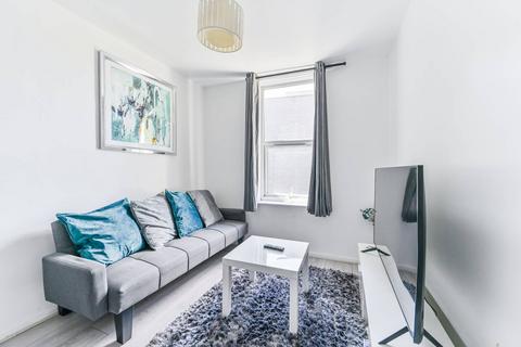 1 bedroom flat for sale, Brabourne Court, Crystal Palace, London, SE19