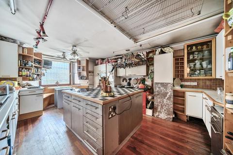 4 bedroom end of terrace house for sale, Vicarage Gardens,  London,  W8,  W8