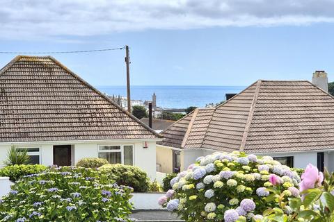 16 The Crescent, Porthleven, Helston, TR13 9LU