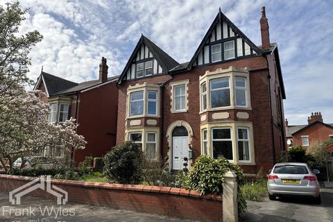 Flat 4, 5 Elms Avenue, Lytham, Lancashire