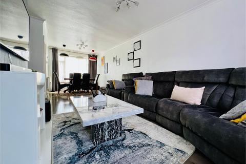 3 bedroom semi-detached house for sale, Leagrave High Street, Luton, Bedfordshire