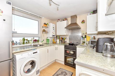 1 bedroom flat for sale, Elm Grove, Southsea, Hampshire
