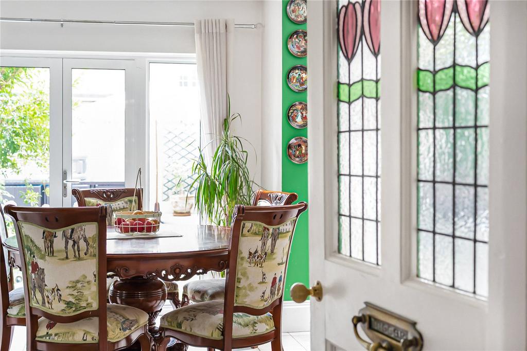 House in London, London Borough of Richmond upon Thames - More