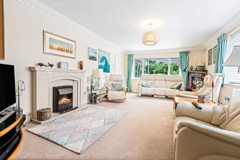 6 bedroom detached bungalow for sale, Pine Tree Grove, Kirby Muxloe, LE9