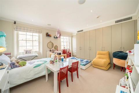 6 bedroom house for sale, South Terrace, London SW7