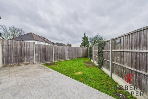 1 Ferncroft Avenue, Ruislip, HA4 9JE