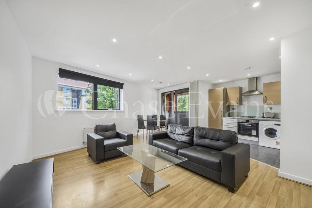 3 bedroom flat to rent