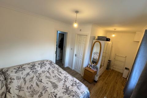 undefined, Pendragon Road, Bromley BR1