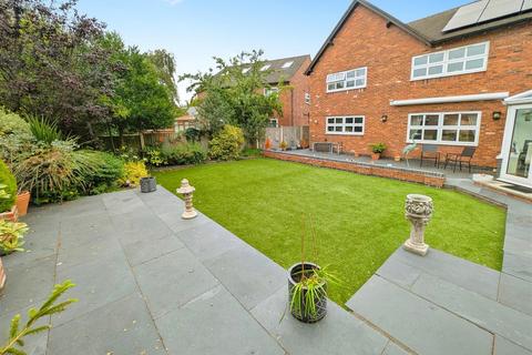 5 bedroom detached house for sale, Hollyfields, Winterley, Sandbach