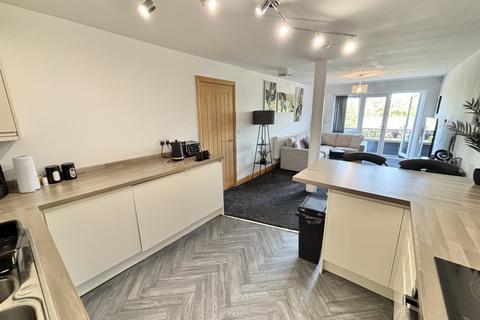 undefined, Glebe Close, South Shore FY4